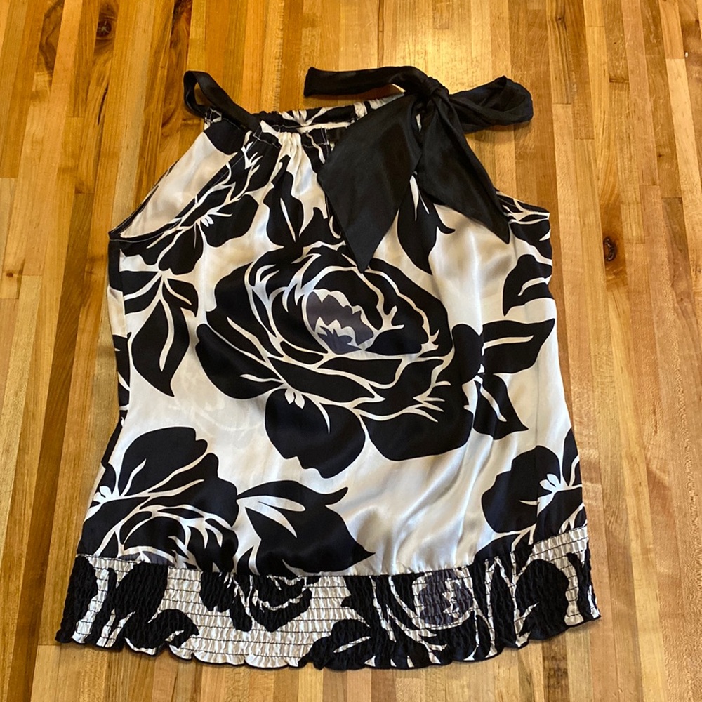 White House Black Market Silk Top XS